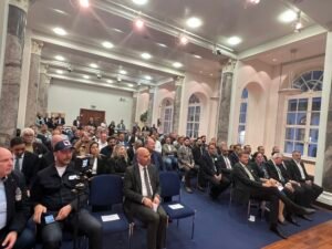 05 toplanti davetliler