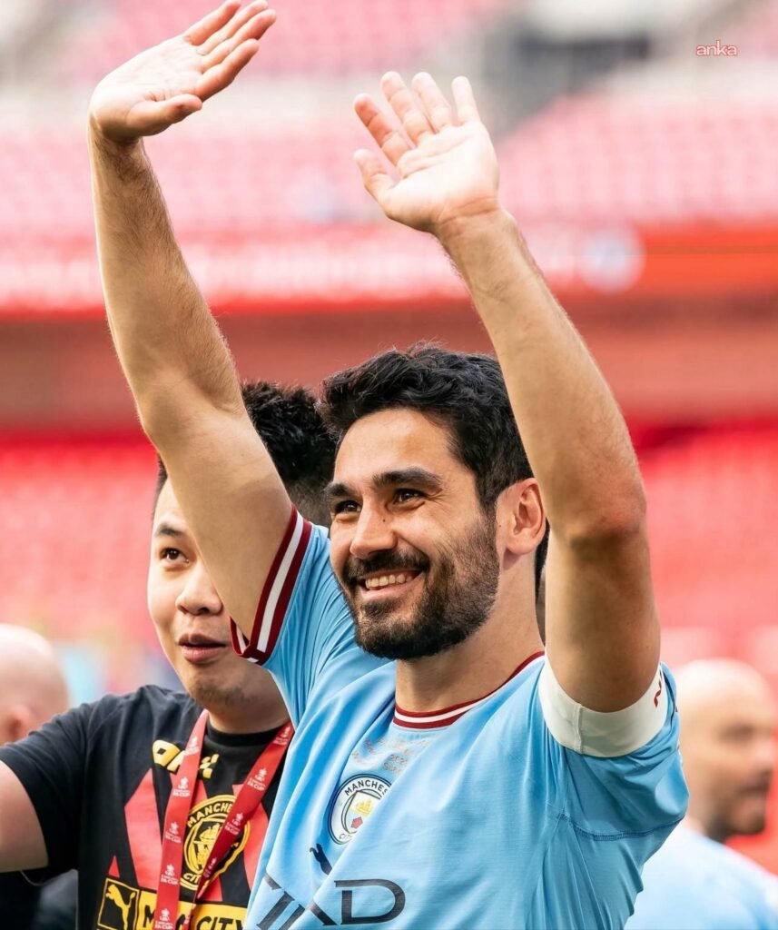 Galatasaray’a transfer olan İlkay Gündoğan’dan, Manchester City yöneticilerine ve taraftarlarına duygusal veda mesajı