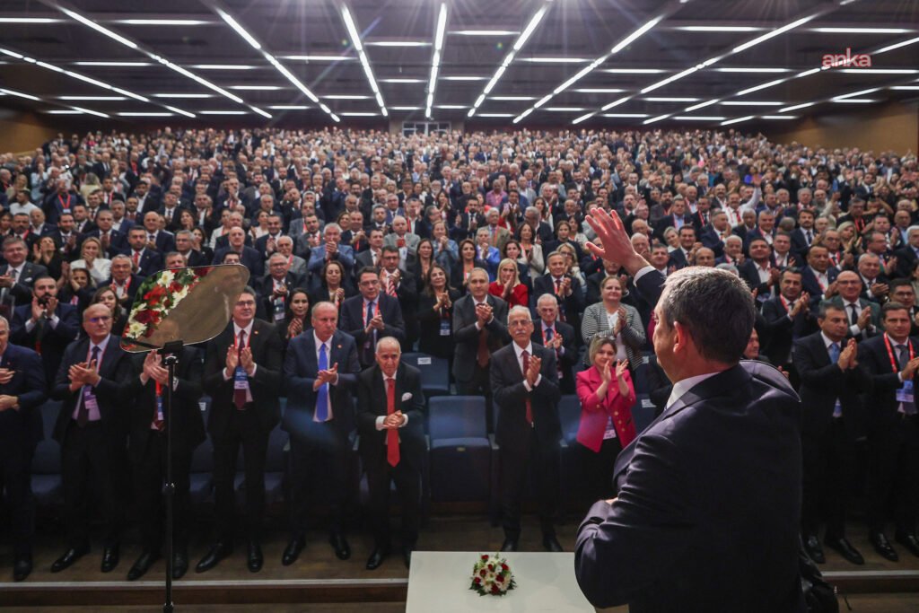 İlçe seçim kurulu, CHP’nin 22’nci Olağanüstü Kurultayı’na yönelik iptal başvurularını reddetti