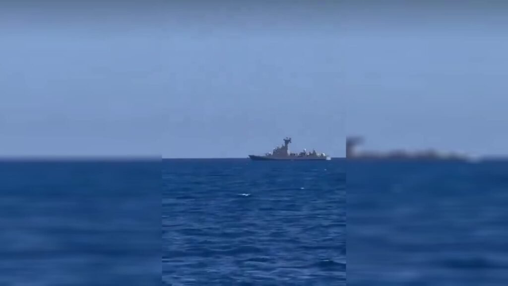 Türk Deniz Kuvvetleri, Gazze’ye yol alan Sumud Filosu’na insani destek veriyor