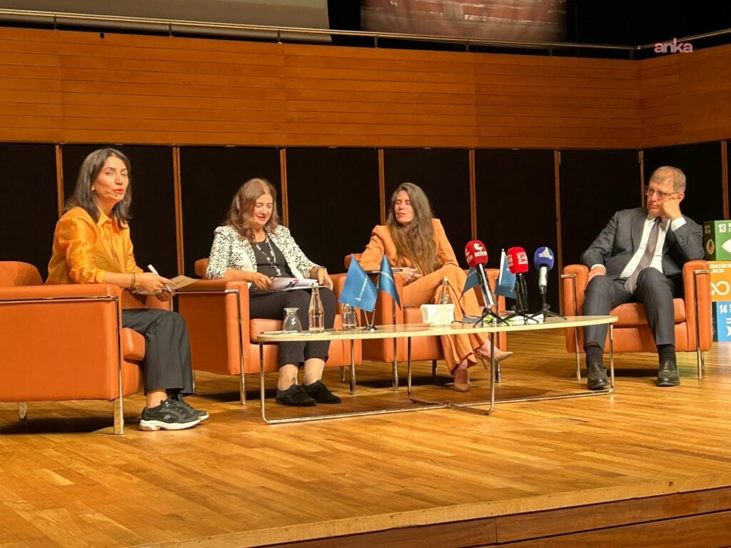 İzmir’de evde atık ayrıştırma dönemi başlıyor… Cemil Tugay: “Bundan sonra kimse canının istediği çöpü her yere atamayacak”