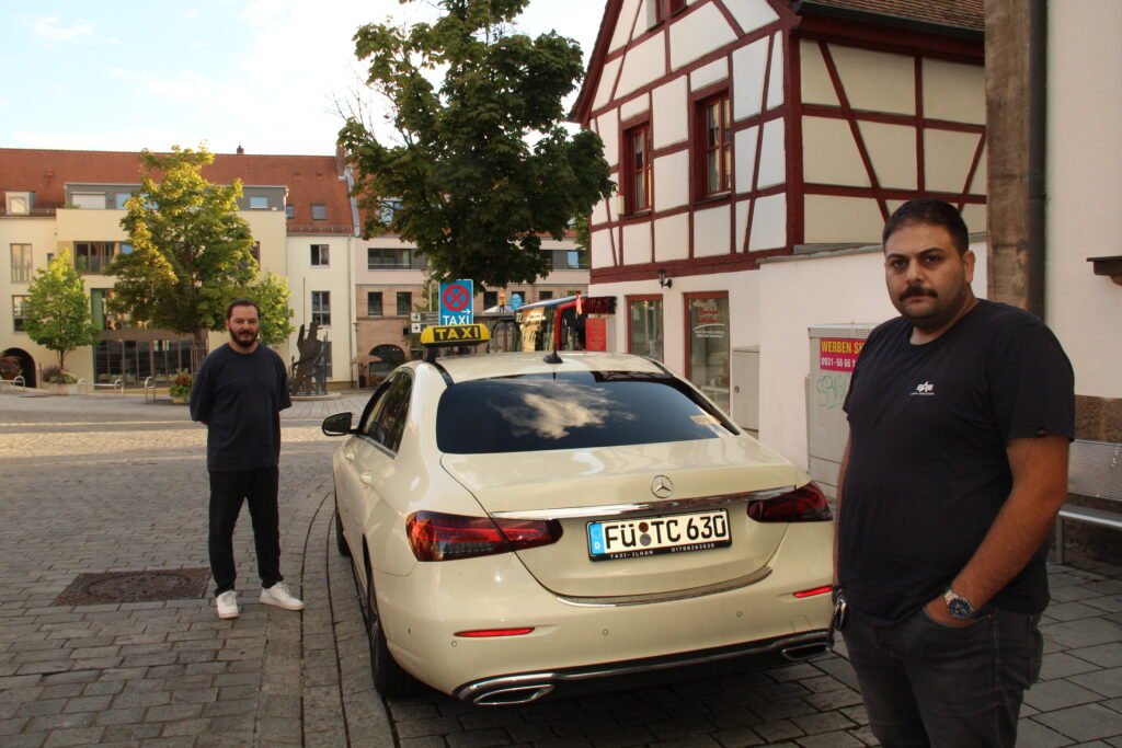 Taksicilerden çağrı: “Ayrımcılık son bulsun, ekmeğimizle oynanmasın”