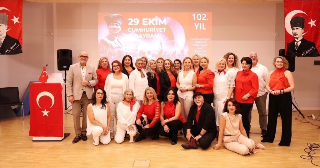 CHP Berlin Birliği ve ADD Berlin’den Cumhuriyet Bayramı Kutlaması