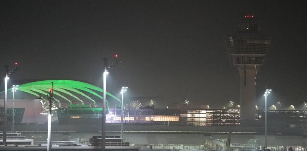 Münih Havalimanı’nda dron alarmı nedeniyle uçuşlar yeniden durduruldu