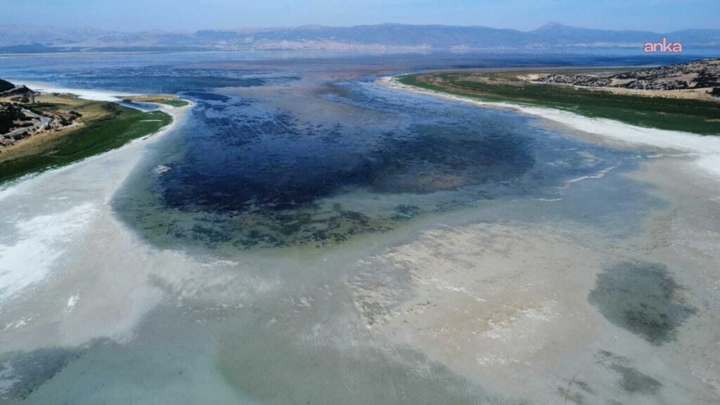 Zafer Partili Aslan: “Eğirdir Gölü’nün can damarları kesildi”