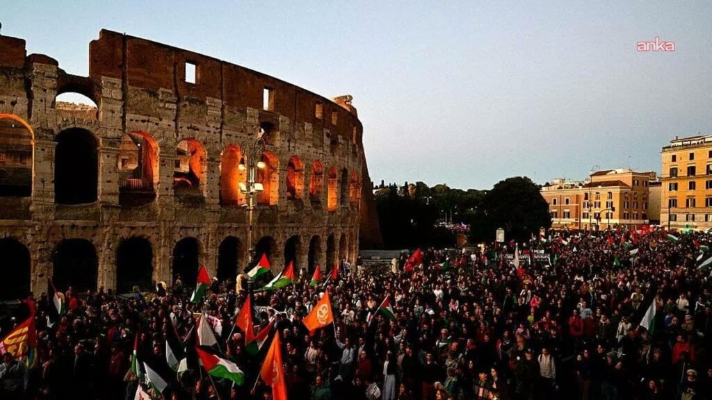 İtalya’da halk Sumud Filosu için genel greve gitti
