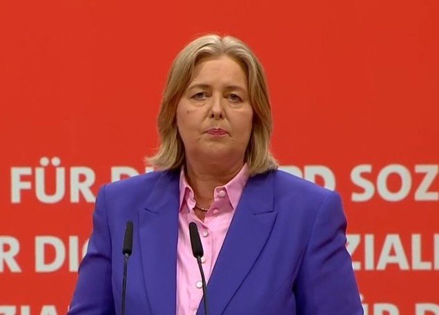 Almanya Çalışma Bakanı Bas: Vatandaşlık parası reformunun ekim ayı içerisinde kabinede onaylamasını bekliyorum