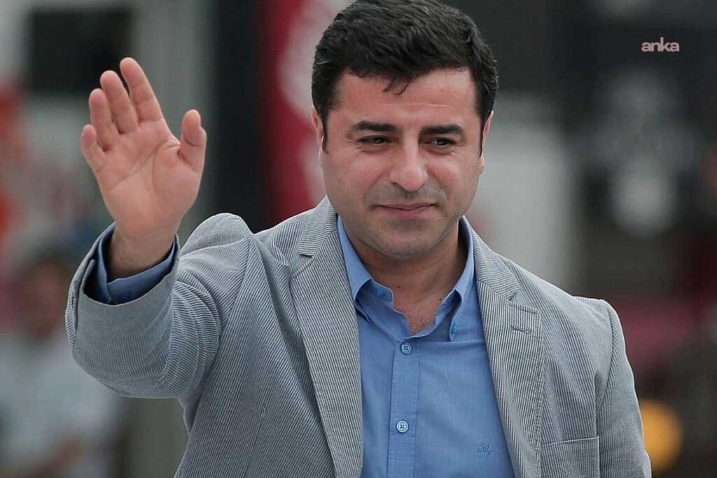 AİHM kararı sonrası Demirtaş’tan açıklama: AİHM kararı elbette önemlidir ancak aramızdaki ‘kardeşlik hukuku’ her şeyden kıymetlidir