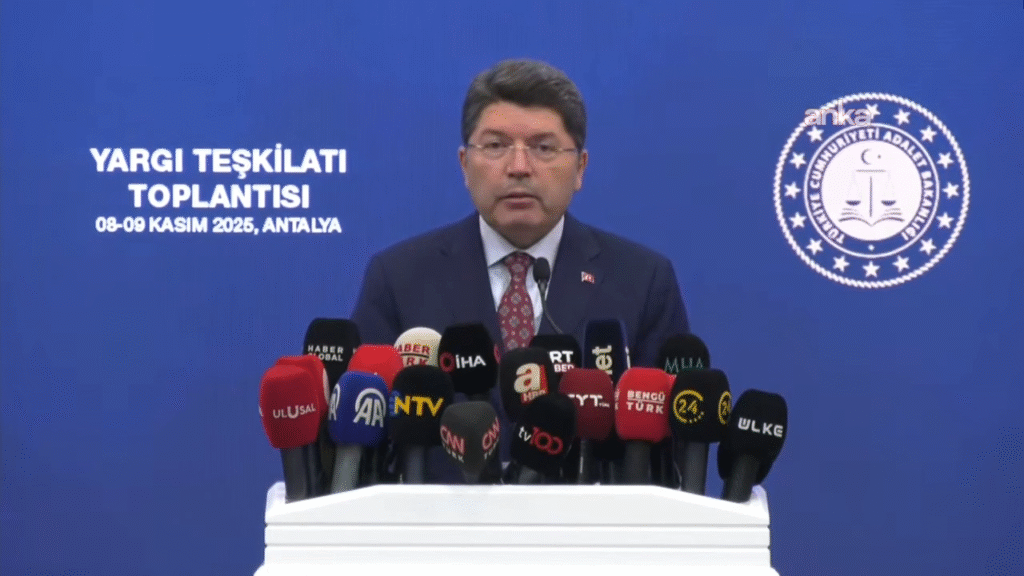 Adalet Bakanı Yılmaz Tunç: Kocaeli’deki yangınla ilgili üç savcı görevlendirildi