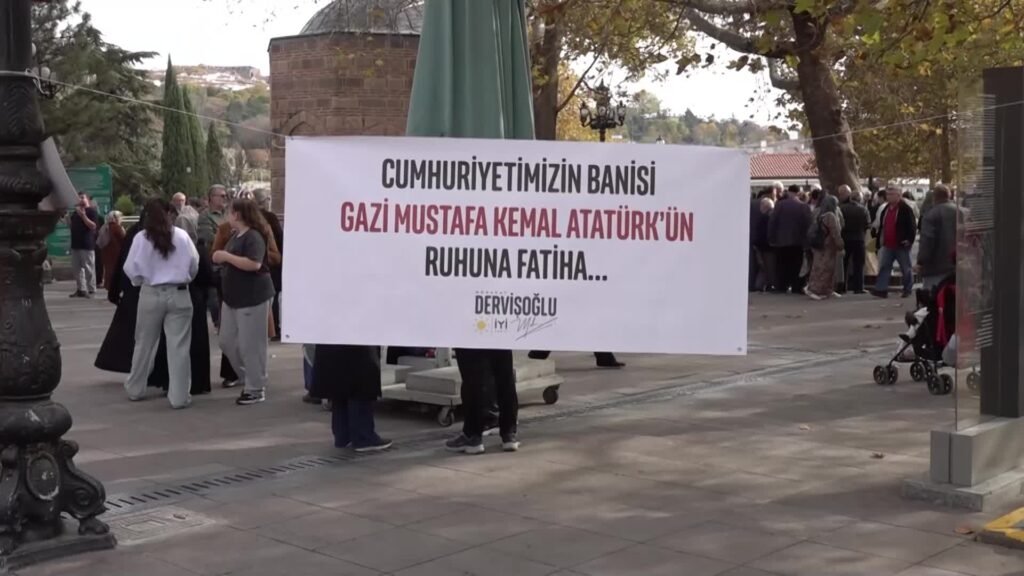 Büyük Önder Atatürk’ü anıyoruz… Hacı Bayram Veli Camisi’nde lokma dağıtan Müsavat Dervişoğlu: “Cumhurbaşkanı Erdoğan, Cumhuriyet’in kurucusuna sahip çıkılması gerektiğinin altını çizdi”