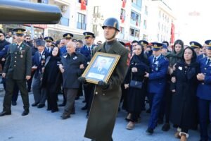 Şehit Pilot Yarbay Gökhan Korkmaz son yolculuğuna uğurlandı