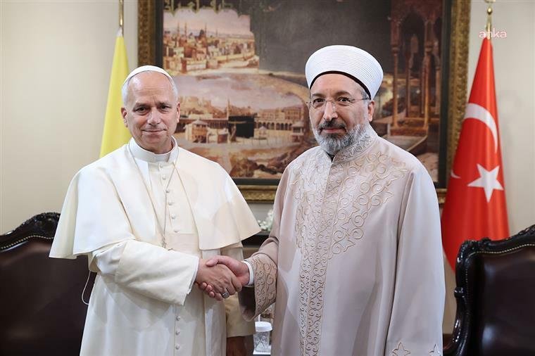 Papa 14. Leo, Diyanet İşleri Başkanı Şafi Arpaguş ile görüştü