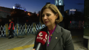 CHP’nin 39. Olağan Kurultayı… Ayşe Ünlüce: Bu kurultayın Türkiye’nin ufkunu, önünü, aydınlığını açacağını düşünüyorum