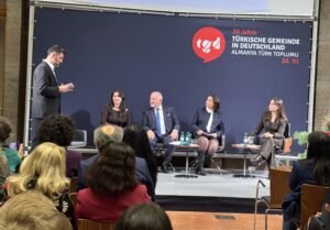 Almanya Türk Toplumu, 30. yılını Berlin’de düzenlenen törenle kutladı