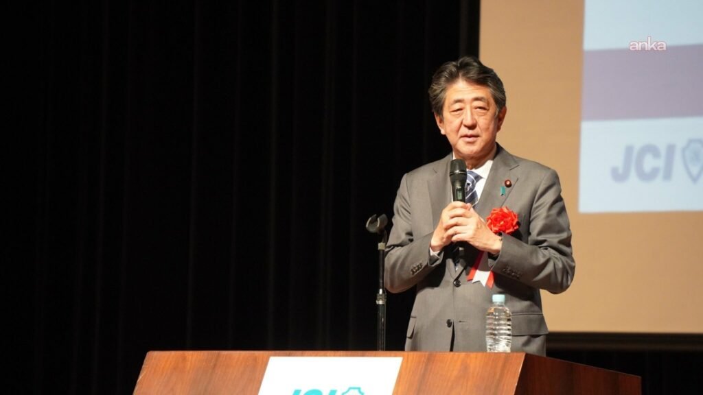 Eski Japonya Başbakanı Abe’nin katili müebbet hapis cezasına çarptırıldı