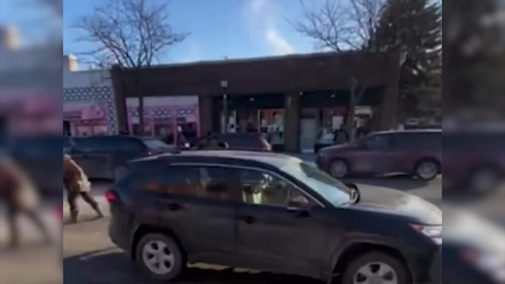 ABD’nin Minneapolis kentinde federal göçmenlik ajanları bir ABD vatandaşını daha öldürdü; çok sayıda kentte protestolar düzenlendi