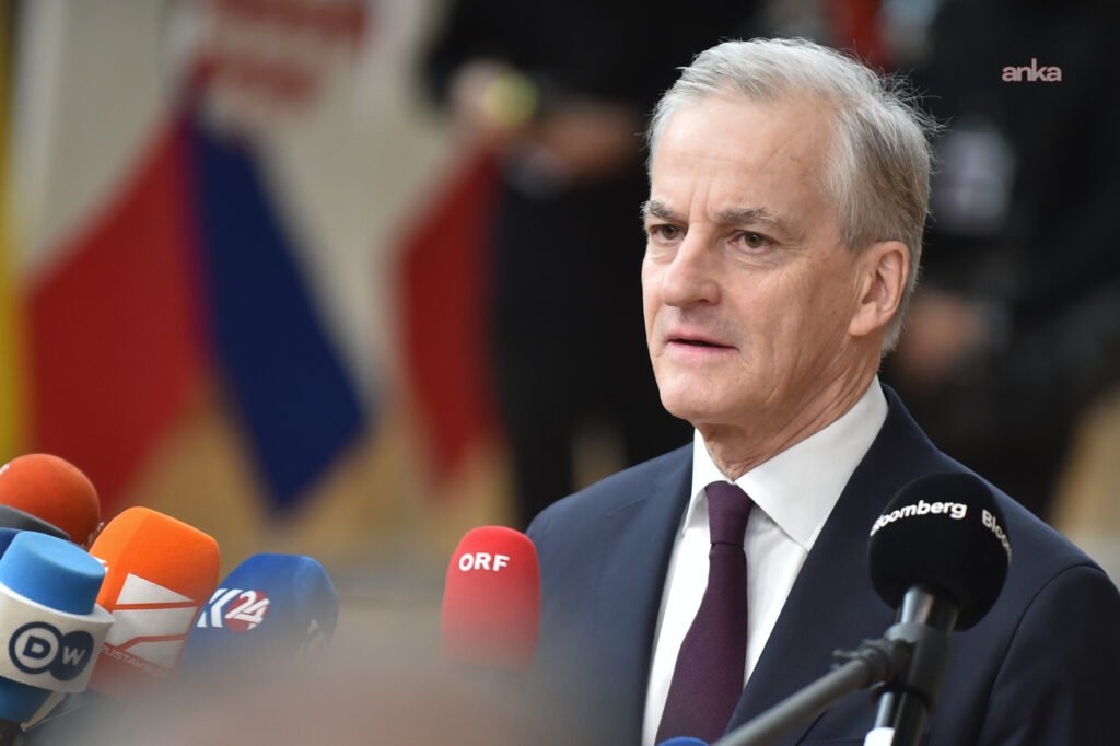 Norveç Başbakanı Store: “Prenses Mette-Marit, Epstein konusunda ‘muhakeme hatası’ yaptı”