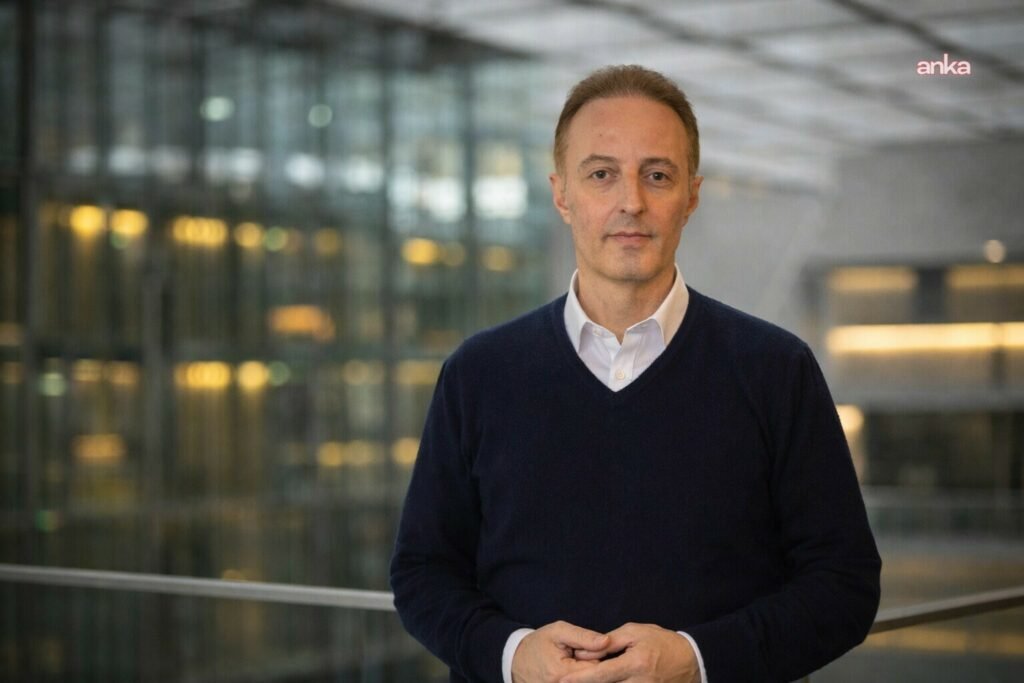 SPD’li Karaahmetoğlu: Almanya’da gönüllü uyum teşviklerinin kaldırılması entegrasyon sürecini olumsuz etkiliyor