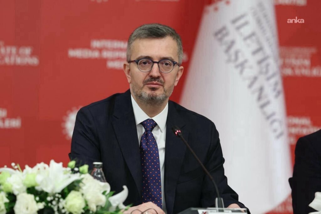 Milli Dayanışma, Kardeşlik ve Demokrasi Komisyonu’nun raporunun kabul edilmesi… Burhanettin Duran: Silah bırakma sürecinin, milletimizin huzur ve birlik iradesinin güçlü bir yansıması olduğu ortaya kondu