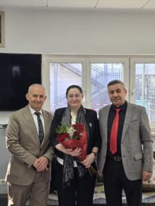 Almanya’nın Fürth kentinde düzenlenen bayramlaşma programında birlik ve dayanışma mesajları verildi 3 05 Bayram kutlamasindan