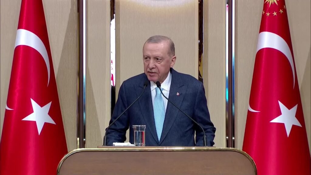 Cumhurbaşkanı Recep Tayyip Erdoğan: “Öğretmene kalkan el, bu milletin istiklaline vurulmuş bir hançerdir”