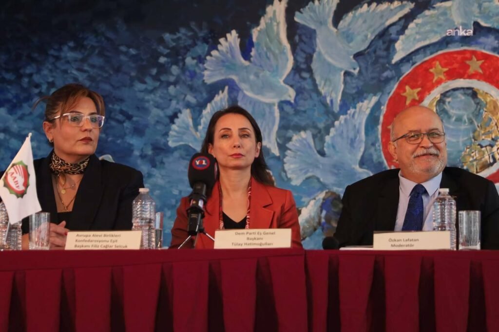 Tülay Hatimoğulları Almanya’da “Demokrasi, Adalet, Toplumsal Barış Konferansı”na katıldı