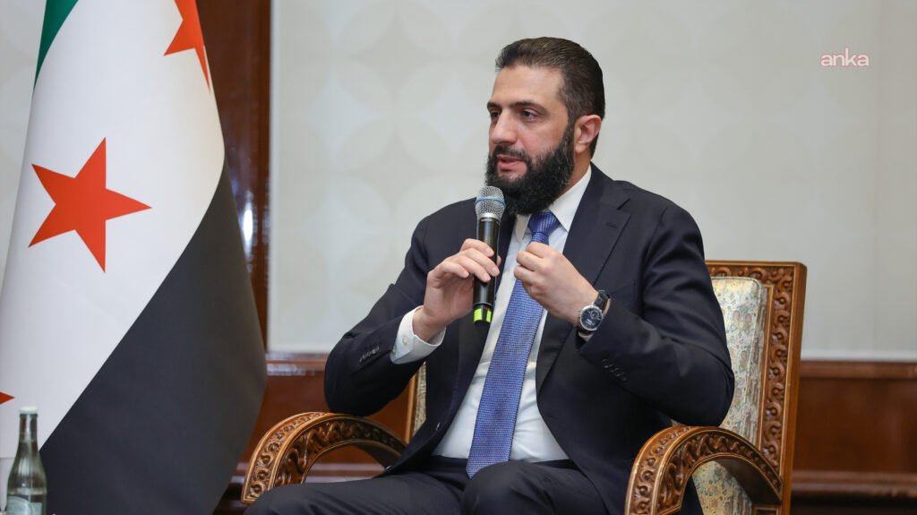 Suriye Cumhurbaşkanı Şara, Berlin’de Suriyeli topluluk temsilcileriyle görüştü: Ülkenin yurt dışında tanıtımı ele alındı