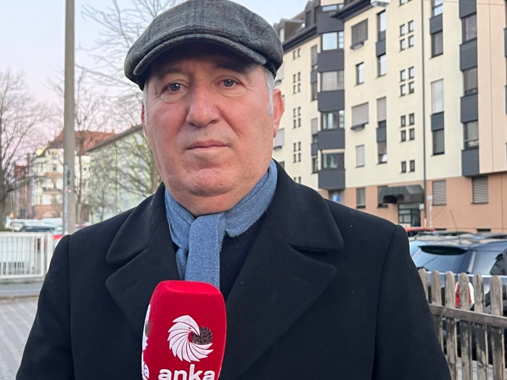 Emekli Tümamiral Cem Gürdeniz: Türkiye tuzaklara düşmeden çok kontrollü hareket etmel