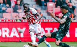 Samsunspor, Tümosan Konyaspor ile 2-2 berabere kaldı