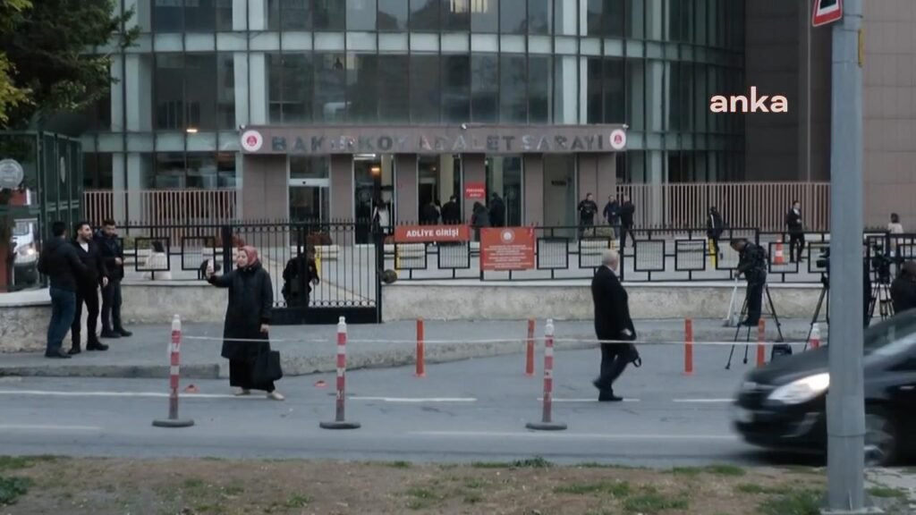 Sanatçı Gülben Ergen, Fatma Nur Çelik ve kızının ölümüyle ilgili tepkisi nedeniyle ifade verdi: “Çok üzgünüm, kırgınım”