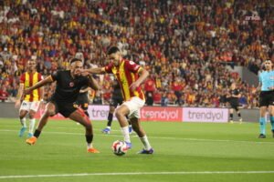 Göztepe, evinde Galatasaray’a 3-1 mağlup oldu