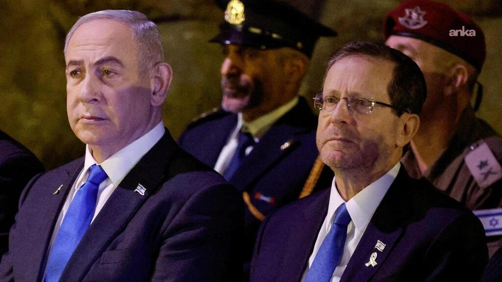 NYT: “İsrail Cumhurbaşkanı Herzog, Başbakan Netanyahu’nun ‘yolsuzluk’ davasında af yerine ‘uzlaşma’ sürecini destekliyor”