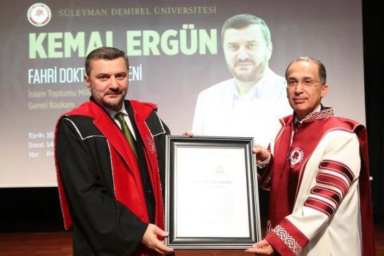 IGMG Genel Başkanı Kemal Ergün’e Fahri Doktora verildi