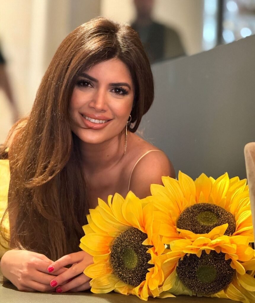 Belçika’da düzenlenen Top Model Yarışması’nda Kübra Kolkıran finale yükseldi