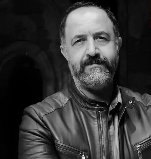 Mehmet Ozgur onur konugu