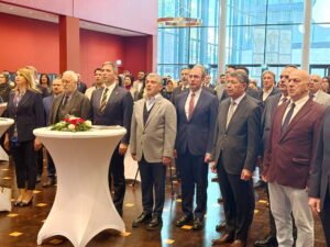 Türkiye-Almanya parlamentolar arası dostluk grubu heyeti, Berlin’de Türk toplumu temsilcileri ve sivil toplum kuruluşlarıyla bir araya geldi