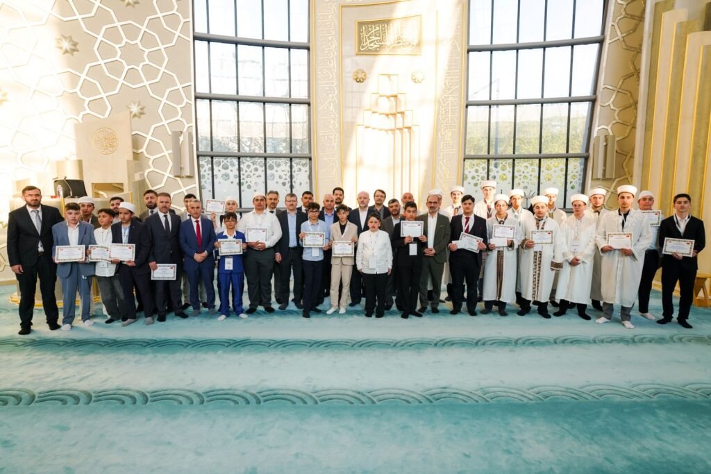 DİTİB’DE FİNAL COŞKUSU