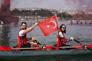 Beyoğlu’nda gençlik rüzgarı… 19 Mayıs coşkusu ilçeye yayıldı
