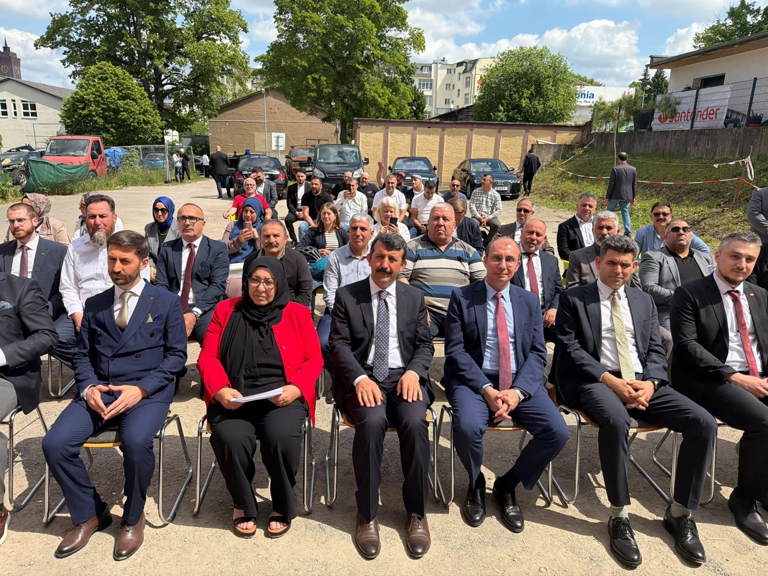 Chemnitz DİTİB Fatih Camii dualarla İbadete açıldı 1 Protokol 1