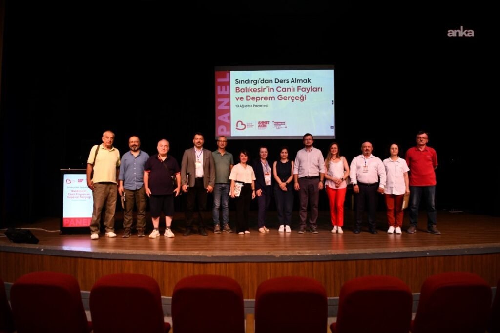 Balıkesir Büyükşehir Belediyesi’nden “Sındırgı’dan Ders Almak” paneli