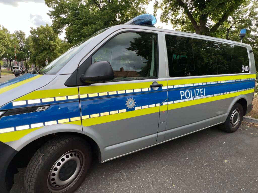 Berlin-Friedrichshain’da bir kişiye saldırı ve ırkçı hakaret