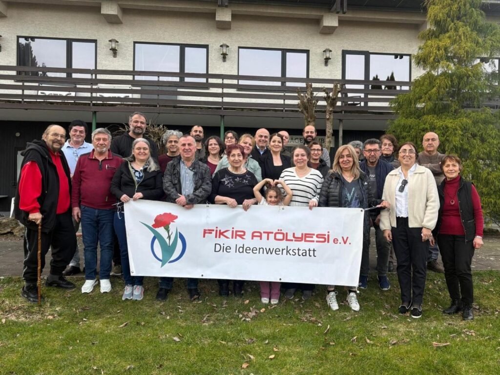 Fikir Atölyesi’nden yeni siyasi oluşuma manifesto çağrısı: “Toplumun umuda ve güvene ihtiyacı var”