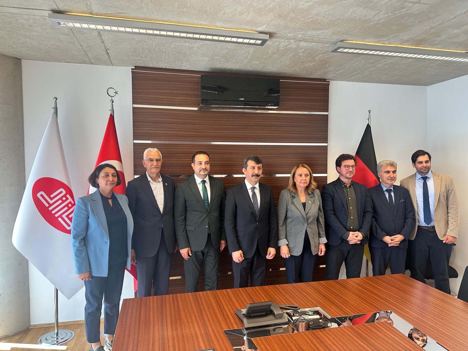 CHP DITIB Merkezde