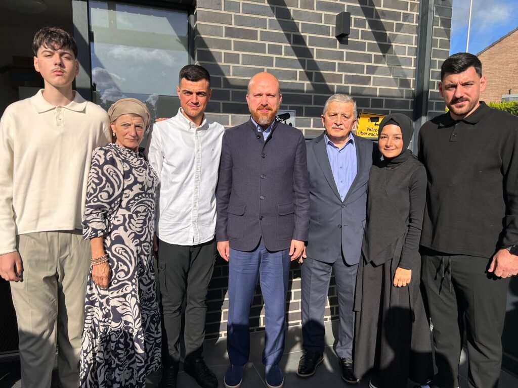 Bilal Erdoğan’dan Almanya’da merhum Hüseyin Garaçoğlu’nun ailesine ziyaret